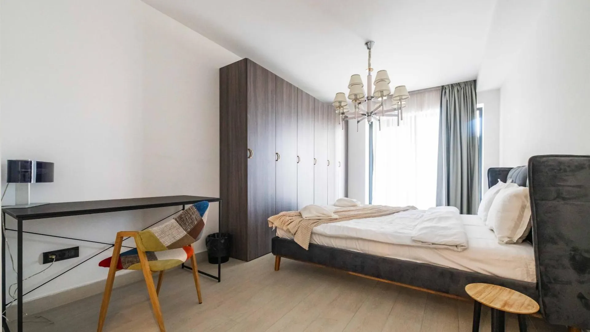 High-End Apartments & Penthouse With Terrace ブカレスト