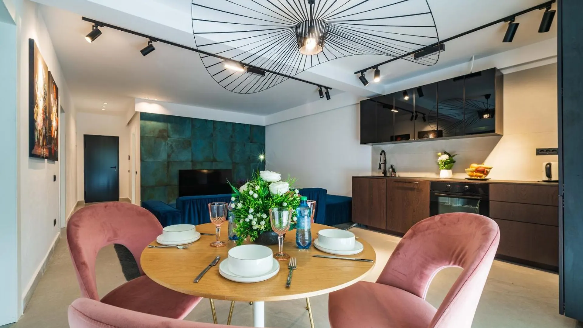 High-End Apartments & Penthouse With Terrace ブカレスト