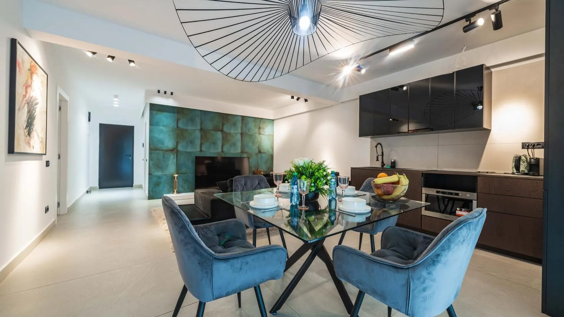 High-End Apartments & Penthouse With Terrace بوخارست رومانيا