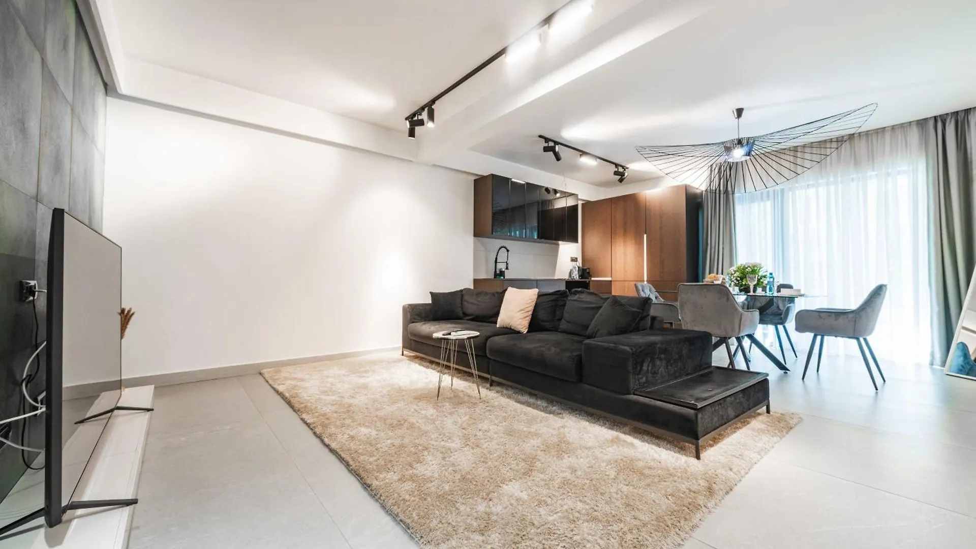High-End Apartments & Penthouse With Terrace بوخارست 0*,