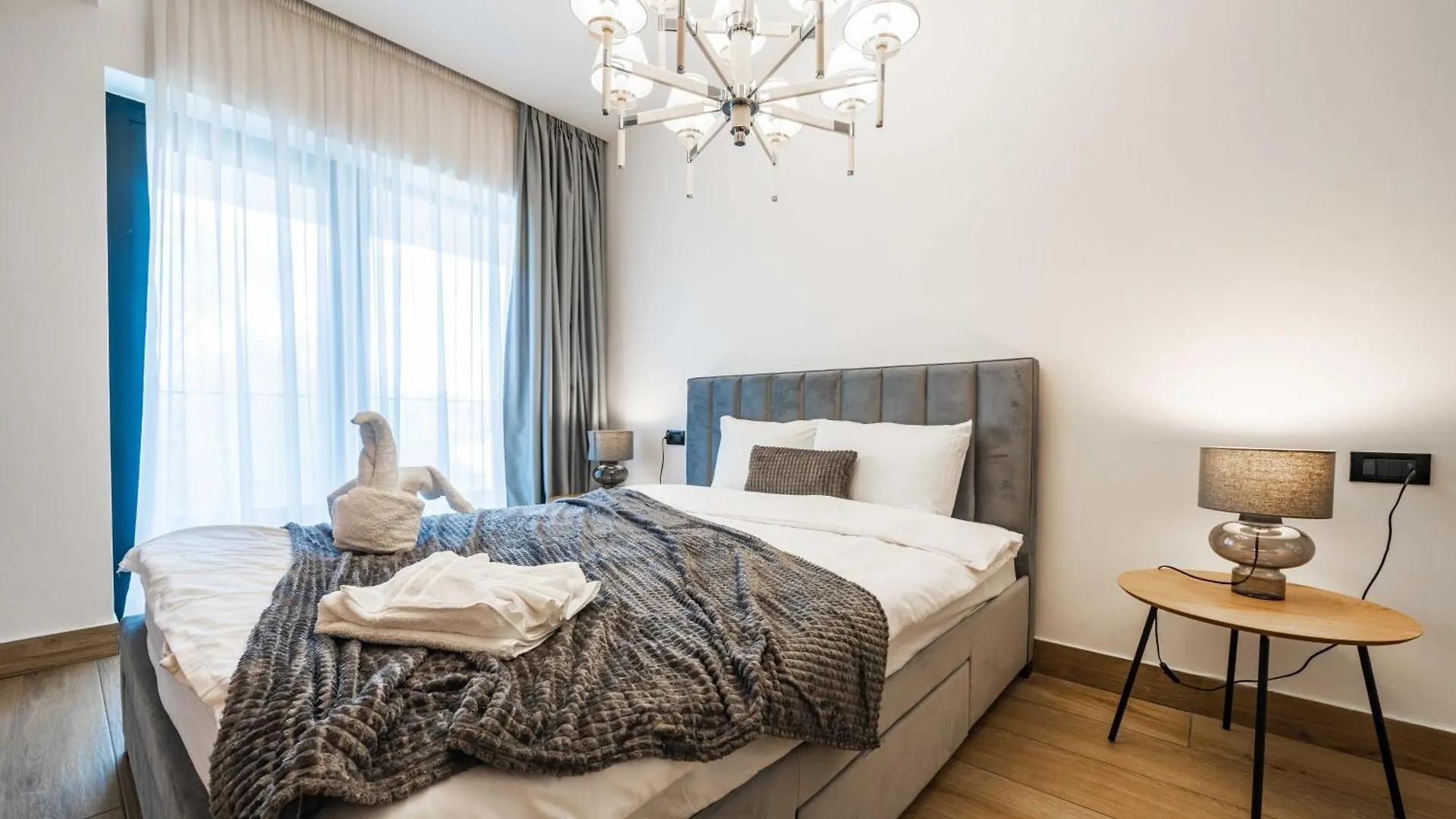 High-End Apartments & Penthouse With Terrace بوخارست رومانيا