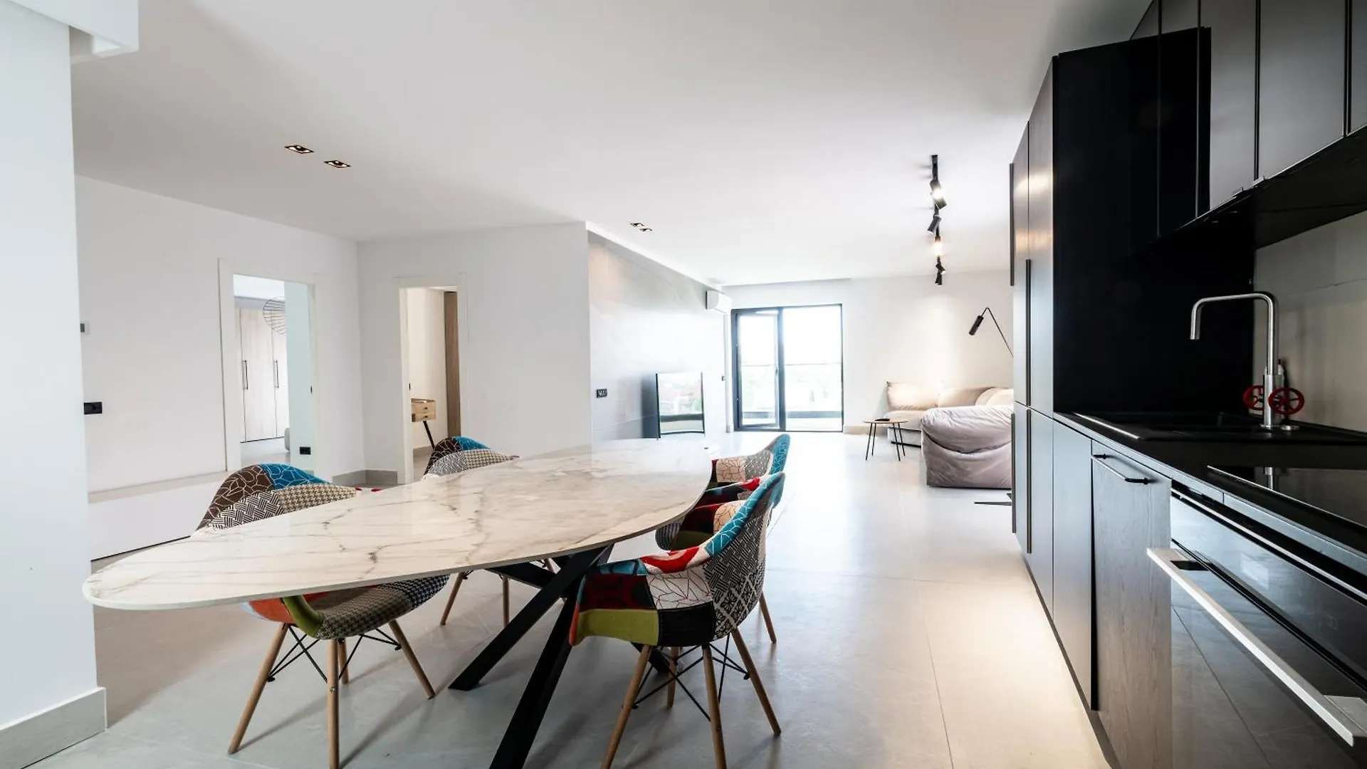 High-End Apartments & Penthouse With Terrace بوخارست