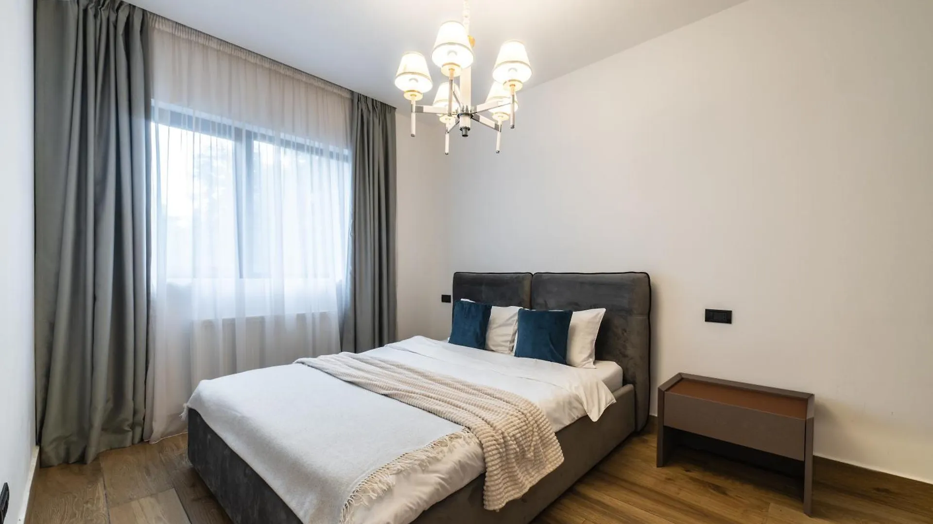 High-End Apartments & Penthouse With Terrace Bucureşti