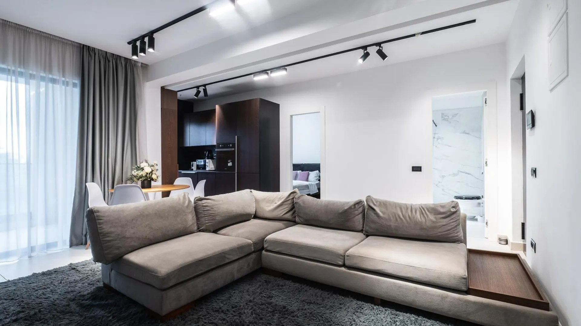High-End Apartments & Penthouse With Terrace Bucureşti
